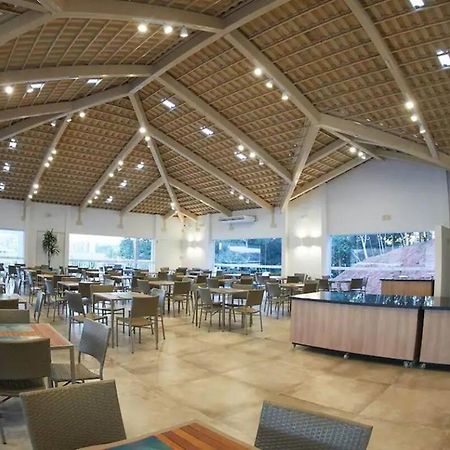 Apto Resort Do Lago Ate 8 Pessoas - Valor Promocional كلدس نوفاس المظهر الخارجي الصورة