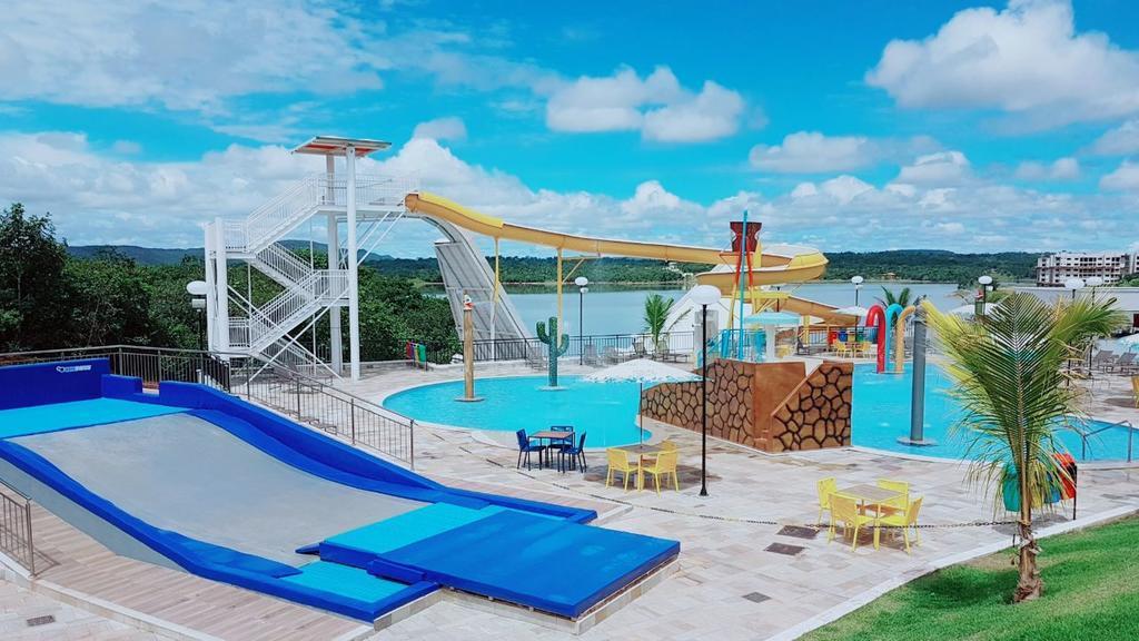 Apto Resort Do Lago Ate 8 Pessoas - Valor Promocional كلدس نوفاس المظهر الخارجي الصورة